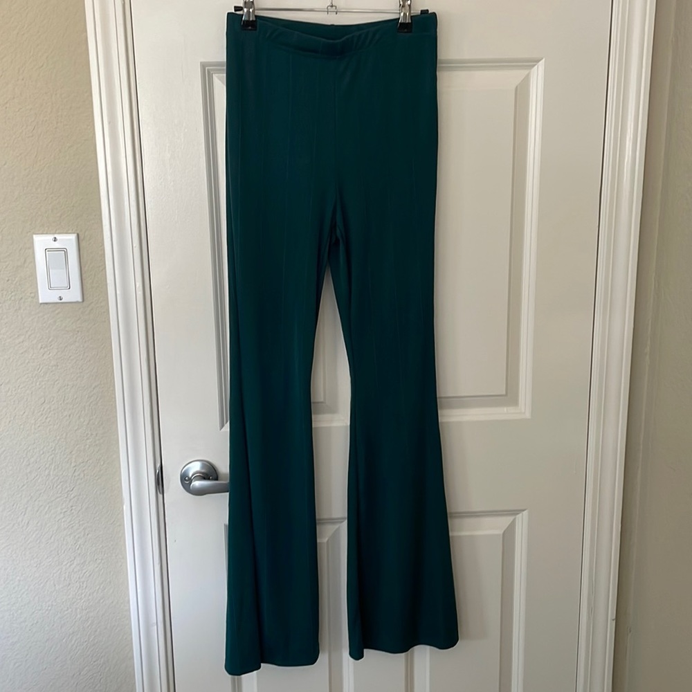 Shein: Pleated green pants. Size small